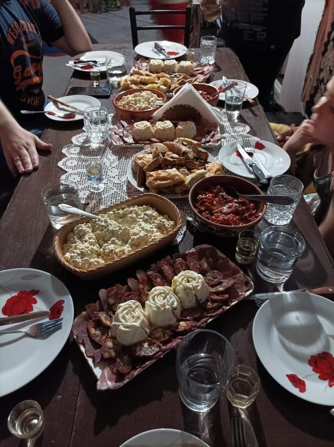 Etno Domacinstvo Miris Bosiljka Διαμέρισμα Mislodin Εξωτερικό φωτογραφία